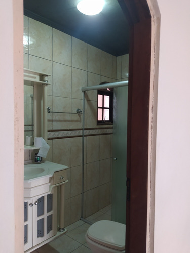 Vendo Lindo Sobrado,com 03 Dorm.