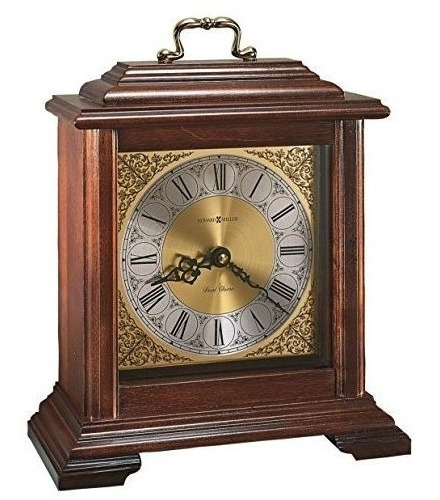 Howard Miller 612  481 Medford Reloj De Mesa