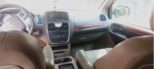 Chrysler Town & Country 3.6 Touring Piel Mt