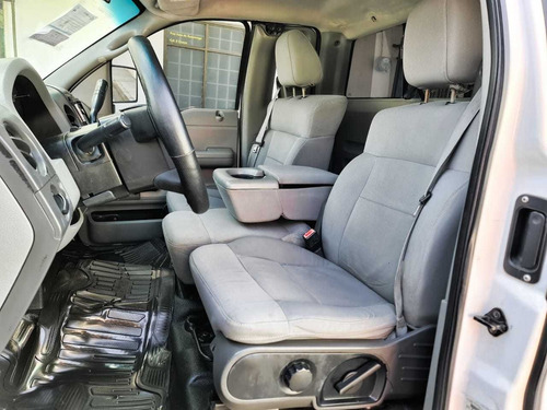 Ford F-150 4.2 Xlt At 2004