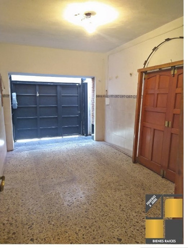 Imagen 10 de 14 de Casa En Venta En Lanus Oeste
