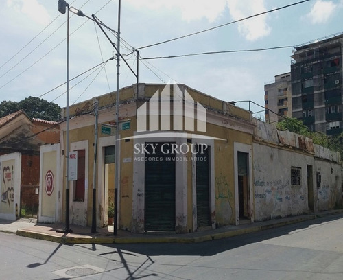 Imagen 2 de 6 de Laura Castillo Vende Terreno En Calle Colombia (mat-137)