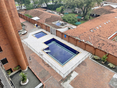 Imagen 23 de 27 de Apartamento En Venta, El Limonar, Sur
