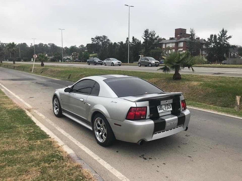 Ford Mustang 2000 4.6 V8