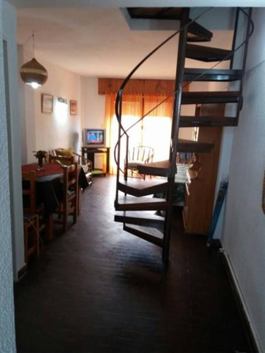 Imagen 3 de 10 de Dúplex De 3 Ambientes En Villa Gesell.