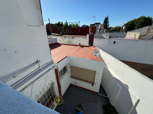 Casa En Venta 4 Amb En Zona San Andres, Villa Maipu