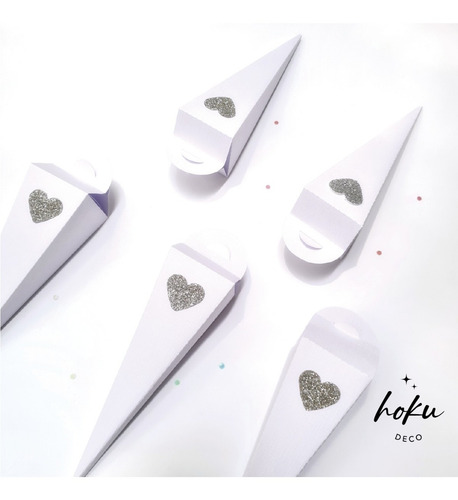 Imagen 1 de 2 de Pack De 10 Conos Para Rellenar - Casamiento - Civil - Cumple