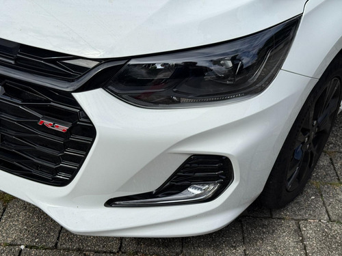 Chevrolet Onix 10tat Rs