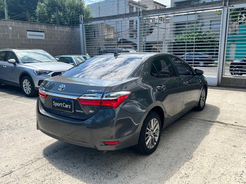 Imagen 6 de 12 de Toyota Corolla Xei Mt