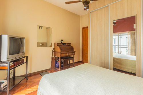 Venta Casa 4 Ambientes C/ Cochera - Pileta - Quincho - Permuta - Villa Devoto