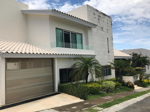 Imagen 2 de 27 de Fracc. Vista Bella, Hermosa Casa En Renta Amueblada Con Alberca Y 3 Recámaras