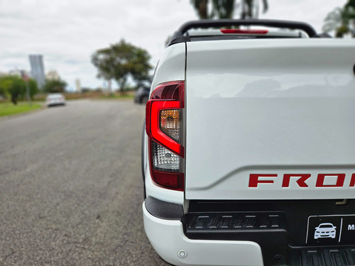 Nissan Frontier 2.3 Pro-4X Cab. Dupla 4X4 Aut. 4P