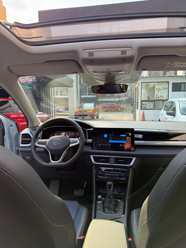 Volkswagen Taos 1.4 Tsi Highline At