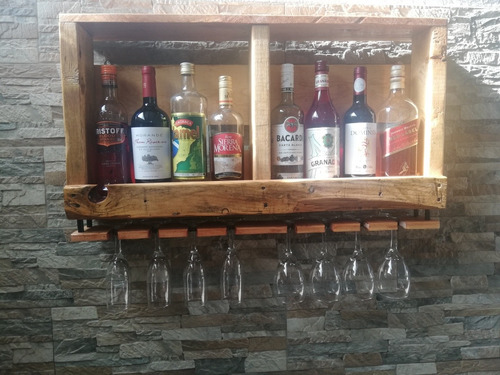 Mini Bar Rustico Fabricado De Manera Artesanal Con Pallet. | Cuotas sin  interés
