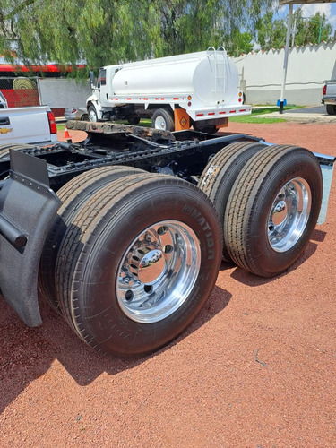 Tractocamion Freightliner Cascadia 2013