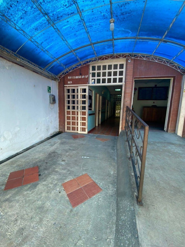 Imagen 13 de 18 de En Venta Edificacion P/centro Clinico O Profesional En Bejuma- Carabobo 164740 Andres Peña