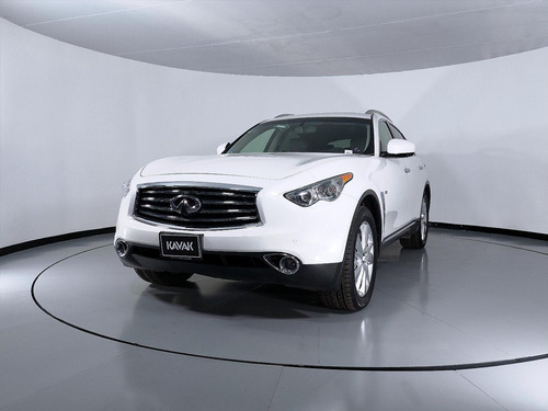 Infiniti QX70 5.0 SEDUCTION AT 4WD