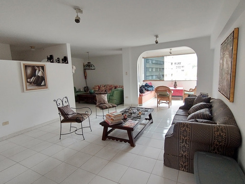 Imagen 5 de 16 de Se Vende Apto 133m2 3h/3b/1p La Boyera 7854