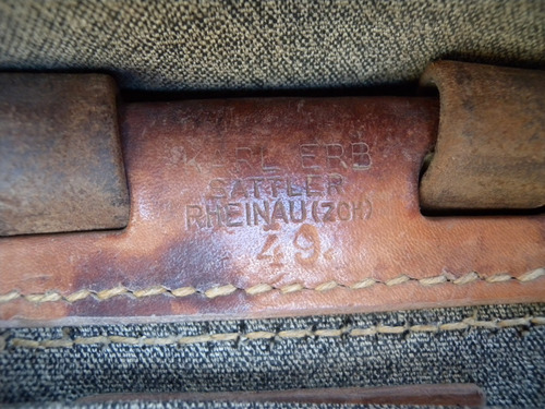Imagen 6 de 10 de Antigua Mochila Ejercito Suizo 1949 En Cuero Pony Fur