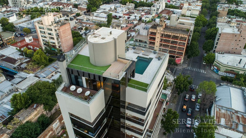 Imagen 9 de 14 de Departamento De Dos Dormitorios En Venta En Pichincha