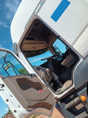 Camión Tractor Volkswagen - Bazyluk 25.420 Hr