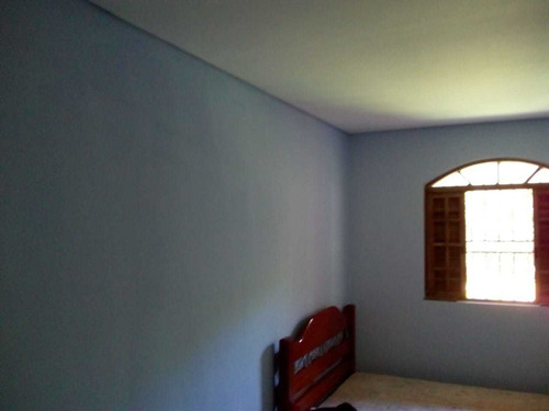 Condomínio Ibiúna 1.000 Mts Casa, Piscina, Boa Localização!