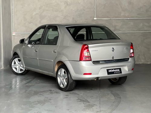 Renault Logan 1.6 Expression Hi-torque 4p