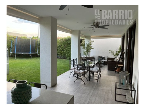Imagen 6 de 17 de Casa En Venta De 4 Dorm. En Colina