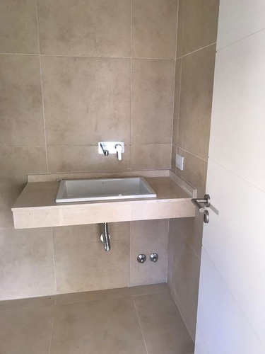Imagen 26 de 30 de Casa En Venta En El Canton - Golf