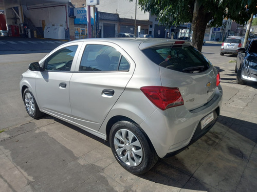 Chevrolet Onix 1.4 Lt 98cv
