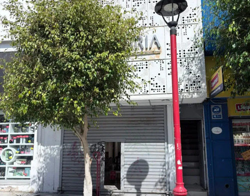 Local Comercial En Arriendo 
