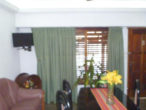 Imagen 3 de 17 de Casa Ph Con Cochera - Lanús Oeste