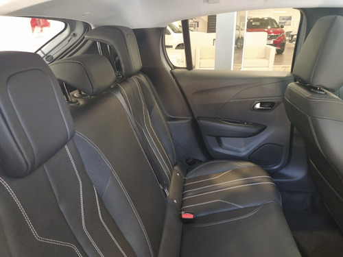 Imagen 9 de 16 de Peugeot 208 Feline Tiptronic 1.6