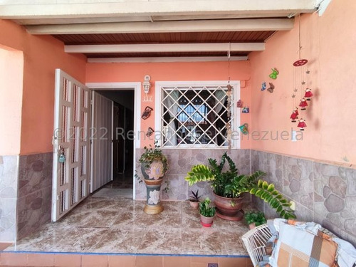 Imagen 17 de 30 de Casa En Venta Zona Norte Barquisimeto Lara Rah. 23-105895 // Invierta Seguro Con Rentahouse//