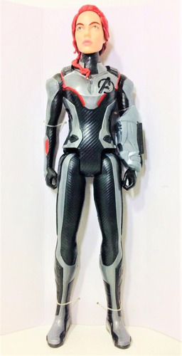 Imagem 4 de 10 de Boneco Viuva Negra Titan Hero Black Widow Vingadores 30 Cm