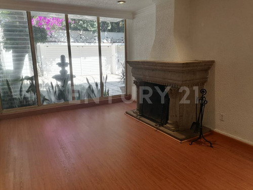 Casa En Venta En Parque San Andrés Coyoacán Cdmx