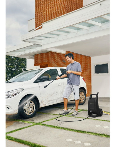 Imagen 6 de 7 de Hidrolavadora eléctrica Kärcher K3 Black Edition negra de 1500W con 120bar de presión máxima 220V