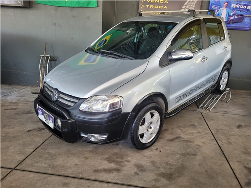 Volkswagen Crossfox 1.6 MI 8V FLEX 4P MANUAL