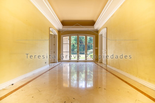Espectacular Casa Emplazada En Parque De 7.250 M2 San Damian