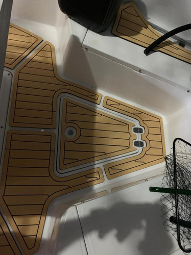 Imagem 9 de 12 de Wellcraft 220 2015 Mercury 200hp Optimax Virtual Nautica