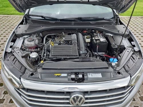 Volkswagen Jetta A7 Highline 1.4t At