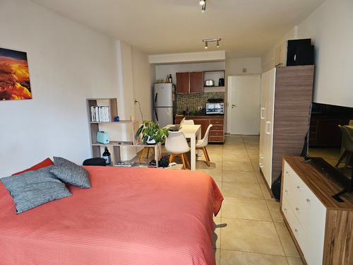 Merolla Vende - Excelente Departamento En Un Ambiente De 33 M2 | Blanco Encalada 4470 - Villa Urquiza