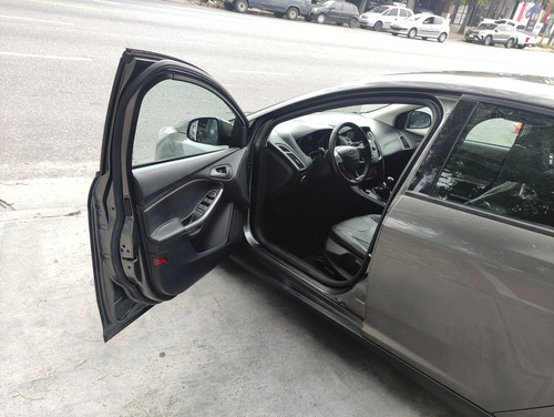 Ford Focus III 2.0 Se Plus Mt