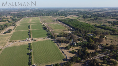 Venta Lotes Al Polo En Pilará Barrio Cabriolet