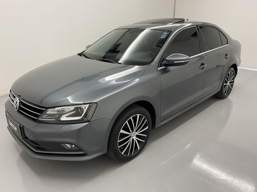 Volkswagen Jetta 2.0 Tsi Highline 211cv Gasolina 4p Tiptronic