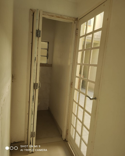 Imagem 10 de 30 de Sobrado A Venda - Com 3 Dorm, 01vaga, 2 Banheiros, 100m E Quintal - Proximo A Padaria França - V2787 - 69572743