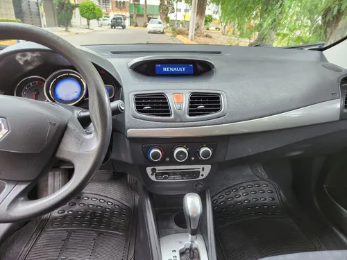 Renault Fluence 2.0 Expression Cvt Mt