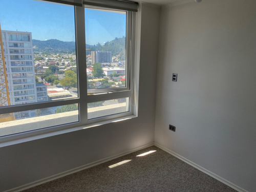 Collao 400, Arriendo Departamento Con Estacionamiento