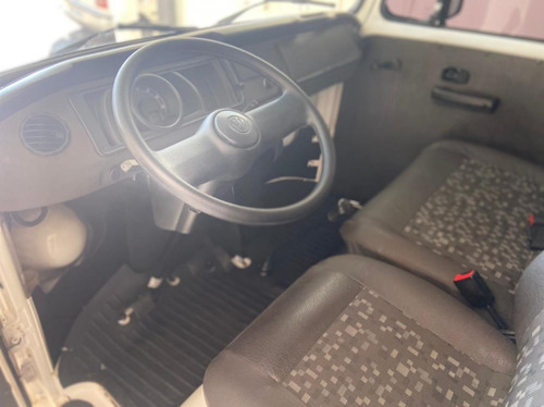 Volkswagen Kombi Muito Nova