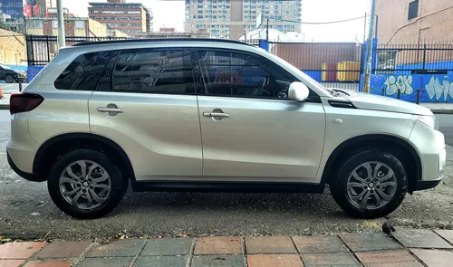 Suzuki Vitara Live! 4x2 Automatica 6000 Km